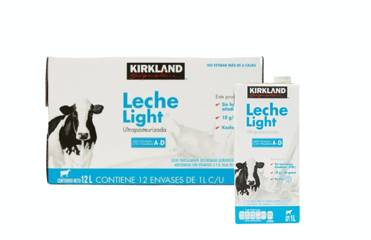 LECHE KIRKLAND LIGHT CAJA CON 12 PZS - 1 LT
